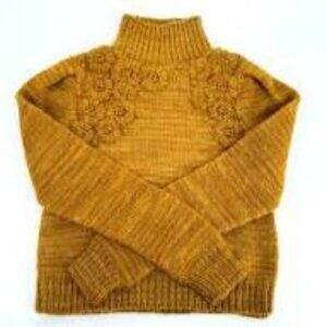 Handmade Calla Sweater in Mustard Yellow 100% extra fine merino wool